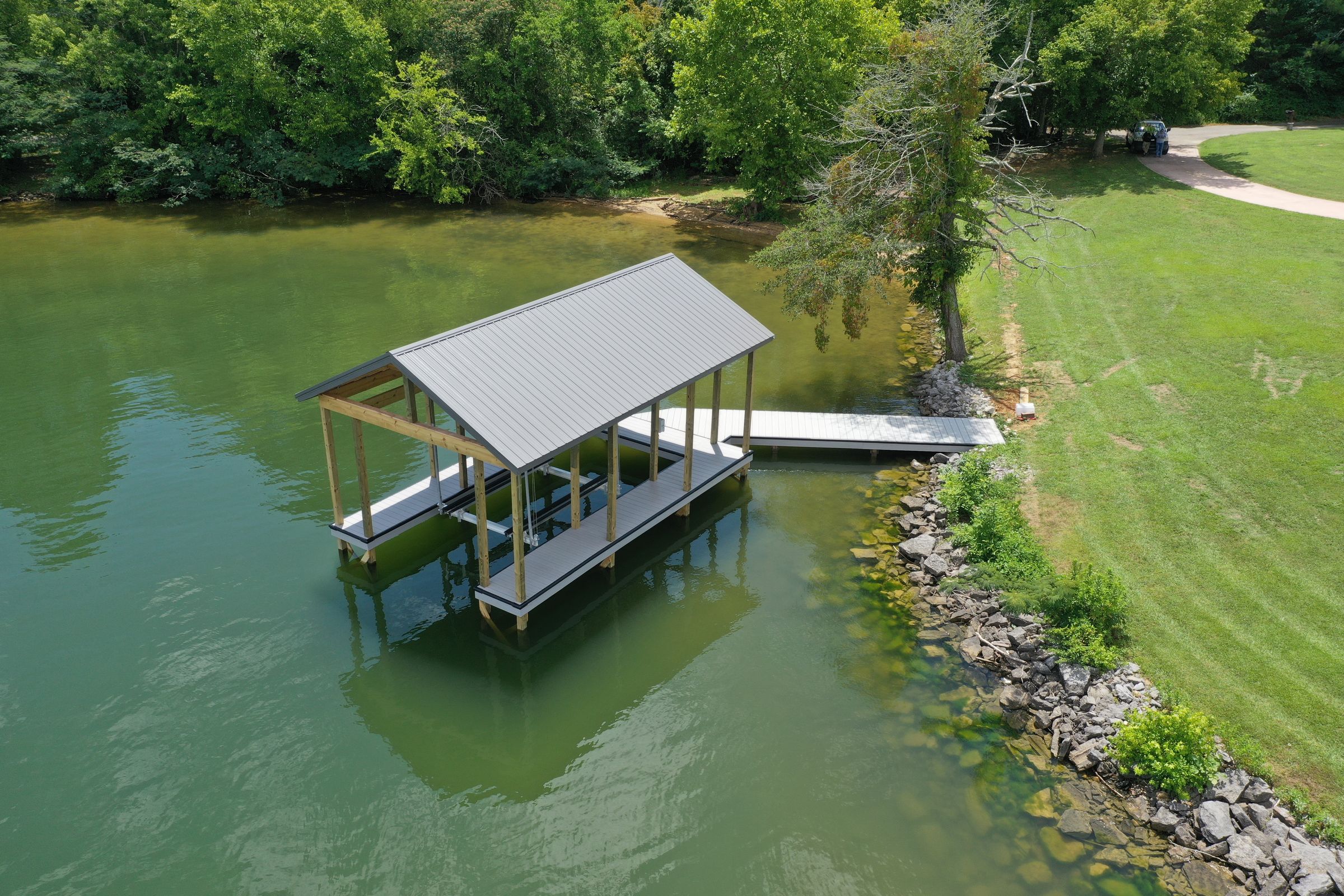 Custom dock builder on Chickamauga Lake — Blue Horizon Docks and Decks